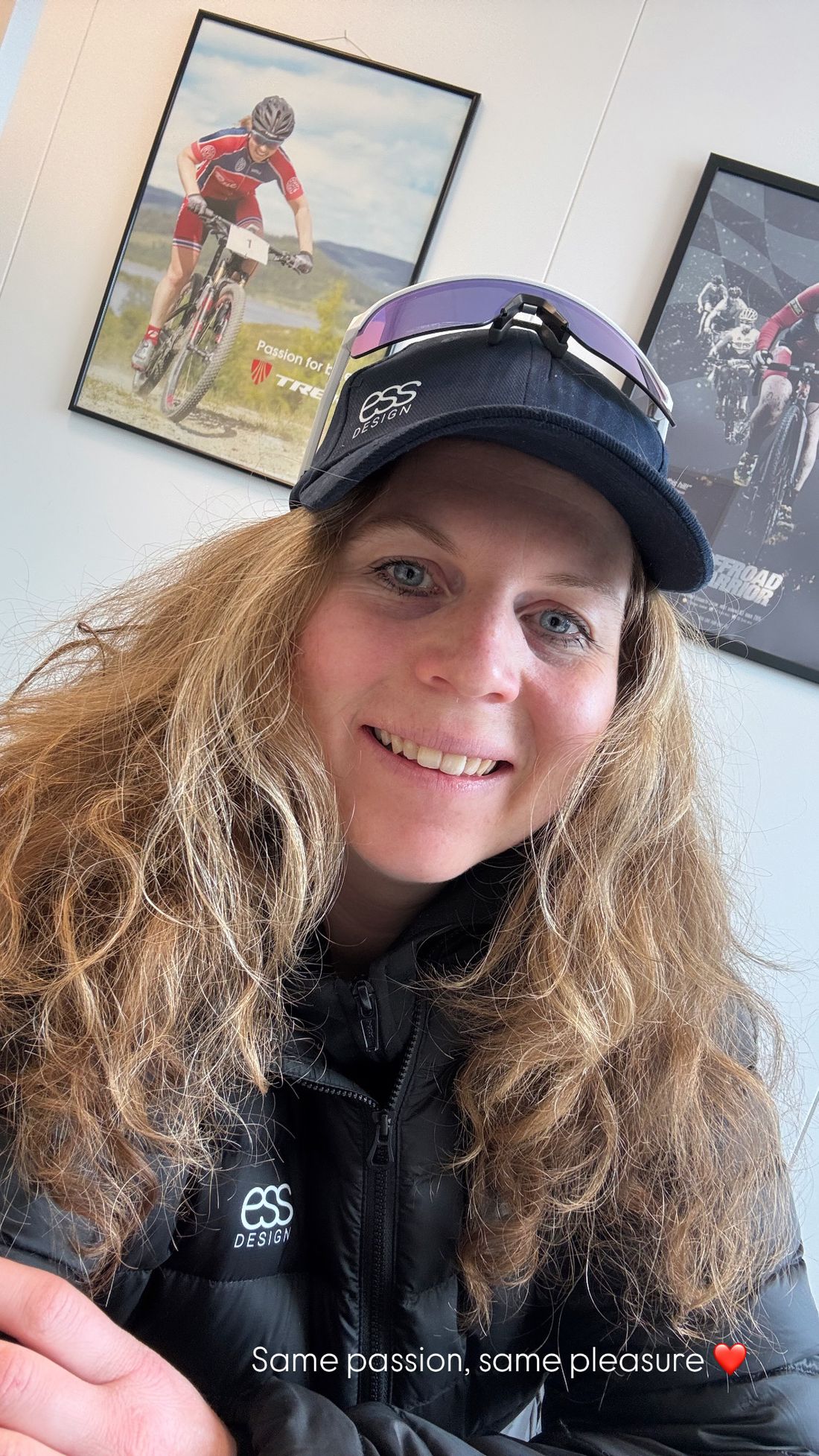 Elisabeth Sveum i ritt nasjonaldrakt